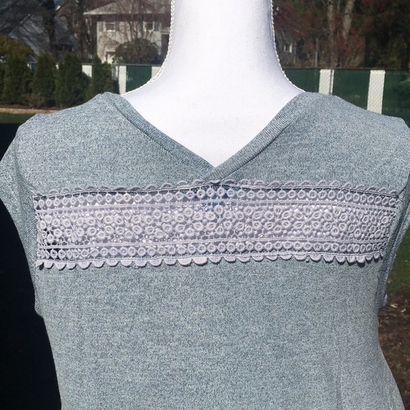 Last 1️⃣ Misty Blue Cap Sleeve Lace Trim Top - Picture 6 of 6
